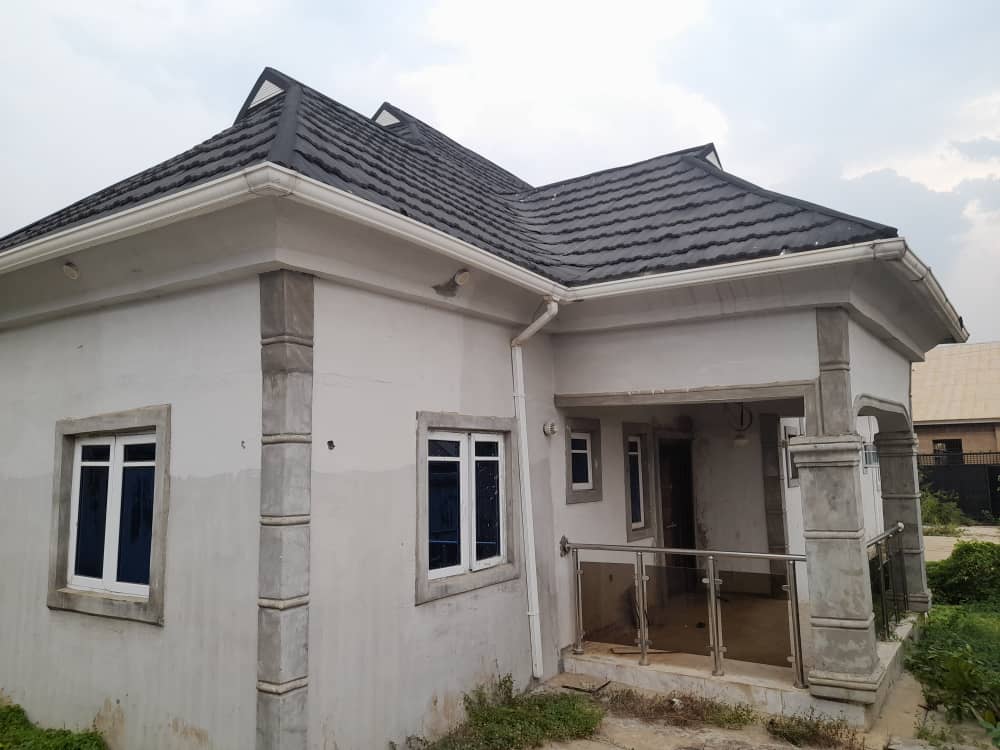 Premium 3-Bedroom Bungalow in oluyole